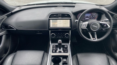 Jaguar XE 2.0 D200 R-Dynamic SE 4dr Auto Diesel Saloon